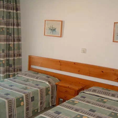 Apartamentos Ar Lotus *